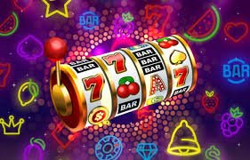 Sesi live dealer Lightning Dice di kalkustoto dengan tampilan real-time